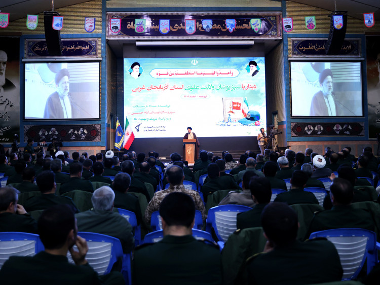 کارنامه سپاه در دفاع از انقلاب و سرزمین ایران درخشان و افتخارآمیز است