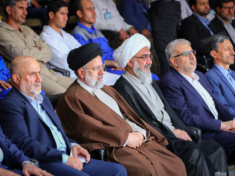 تصاویر افتتاح و بهرهبرداری رسمی از پالایشگاه فاز ۱۴ پارس جنوبی