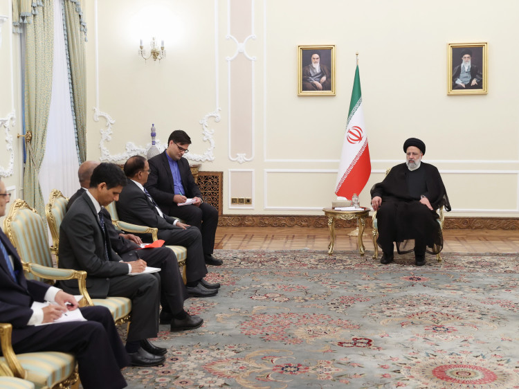 اراده سران ایران و هند گسترش روابط به ویژه در عرصه اقتصادی و تجاری است