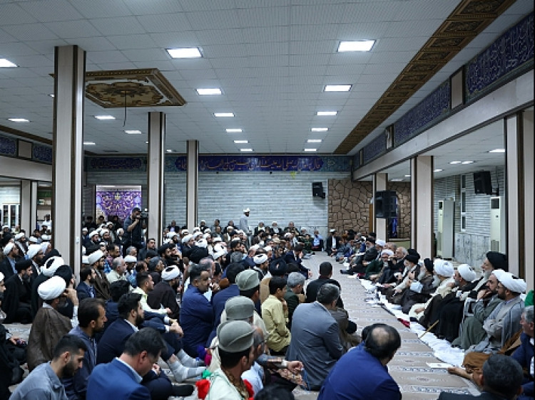 تصاویر نشست با جمعی از علما و سران طوایف خوزستان
