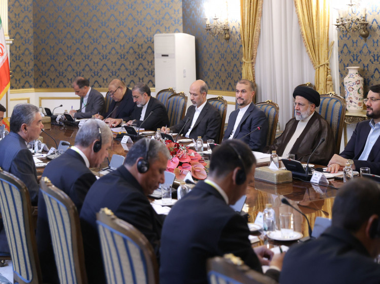فیلم مذاکرات مشترک هیئت های عالی رتبه ایران و ترکمنستان