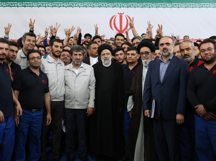 تصاویر بازدید از کارخانه تراکتور سازی تبریز