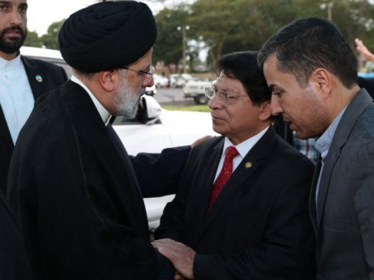 دکتر رئیسی نیکاراگوئه را به مقصد کوبا ترک کرد