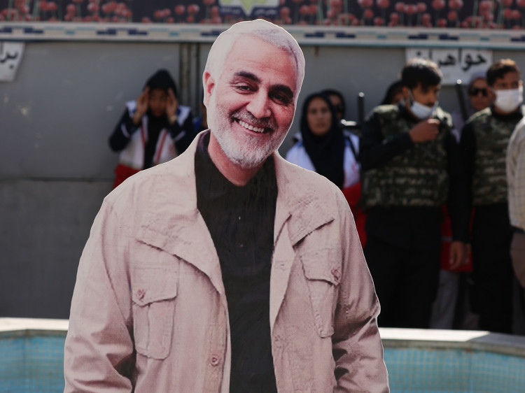 تصاویر زیارت گلزار شهدای کرمان و مزار حاج قاسم سلیمانی