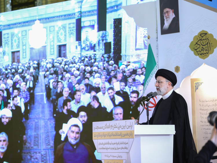 فیلم آیین ملی تکریم فعالان مساجد و پانزدهمین پاسداشت ادبیات جهاد و مقاومت