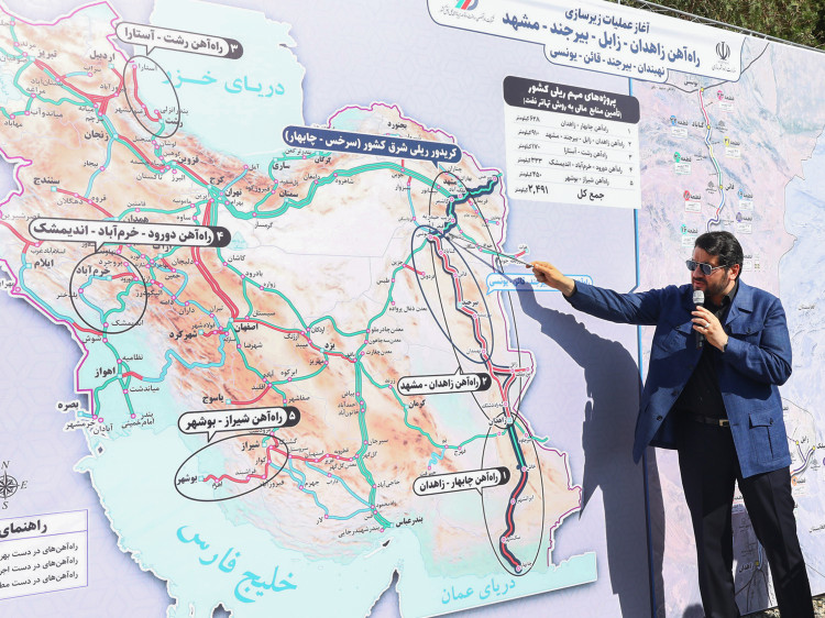 تصاویر آغاز عملیات زیرسازی خطآهن نهبندان، بیرجند، قاین، یونسی
