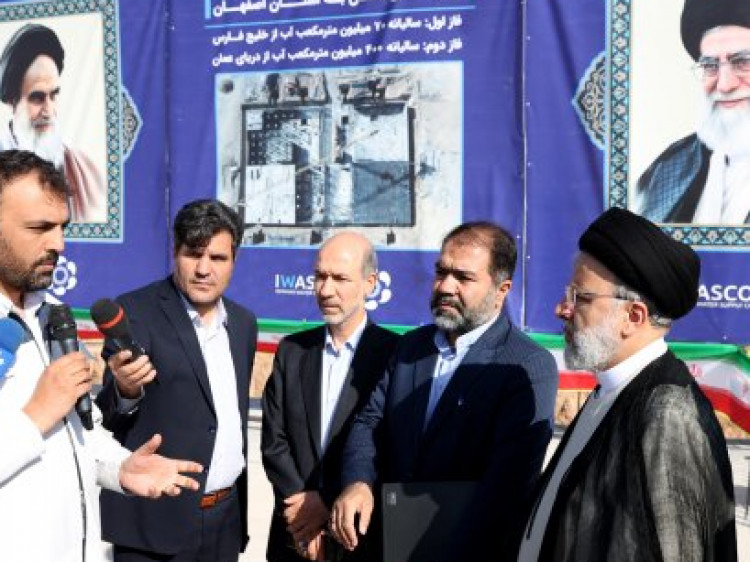 اجرای مرحله دوم انتقال آب از دریای عمان به اصفهان آغاز شد