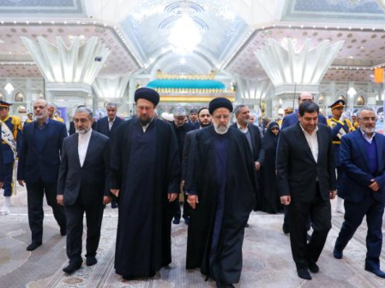 تجدید میثاق رئیس جمهور و اعضای هیئت دولت با آرمان‌های بنیانگذار کبیر انقلاب اسلامی