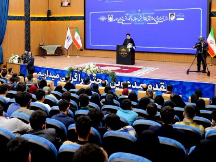 مراسم تجلیل از مدالآوران المپیادهای علمی جهانی و جشن احیای باشگاه دانشپژوهان جوان