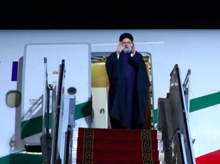 بدرقه رئیس جمهور برای سفر به الجزایر
