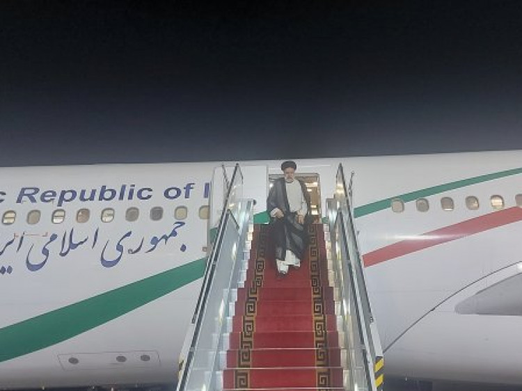 دکتر رئیسی دقایقی قبل به تهران بازگشت