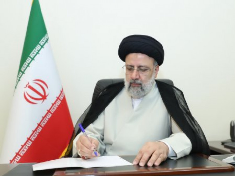 دکتر رئیسی قهرمانی تیم ملی تکواندو در رقابتهای آسیایی را تبریک گفت