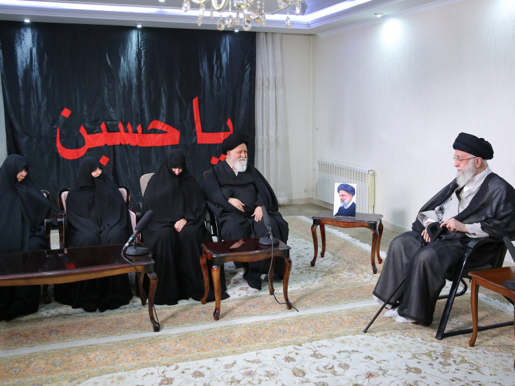 گزیدهای از بیانات در منزل رئیسجمهور شهید حجتالاسلام والمسلمین رئیسی