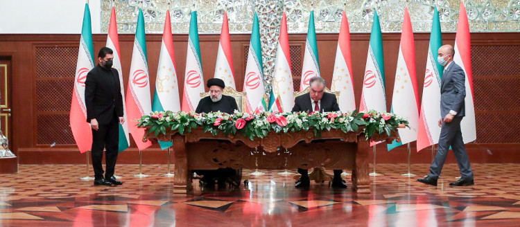 امضای ۸ سند همکاری در بخش های مختلف میان ایران و تاجیکستان امضای ۸ سند همکاری در بخش های مختلف میان ایران و تاجیکستان