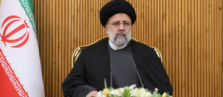رئیس جمهوری اسلامی ایران وارد عشق آباد شد