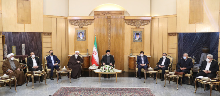 اولویت سیاست خارجی ایران ارتقاء همکاری‌های منطقه‌ای با کشورهای همسایه است