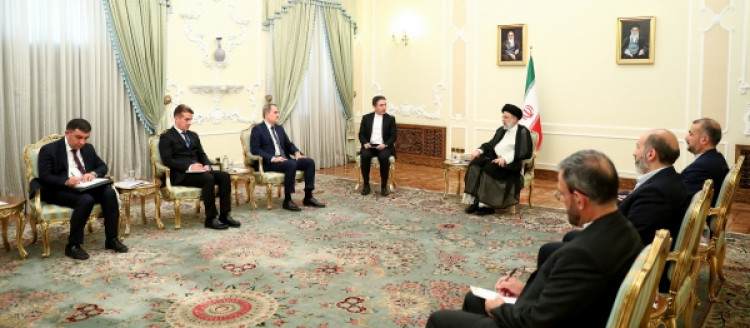 دکتر رئیسی: ارتقای روابط تهران - باکو به همکاری‌های منطقه‌ای موثر منتهی می‌شود