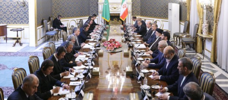 آیت‌الله رئیسی: همکاری‌های تهران و عشق‌آباد در دو سال اخیر و با اراده ایران برای تقویت روابط همسایگی، از رشد چشمگیری برخوردار شده است
