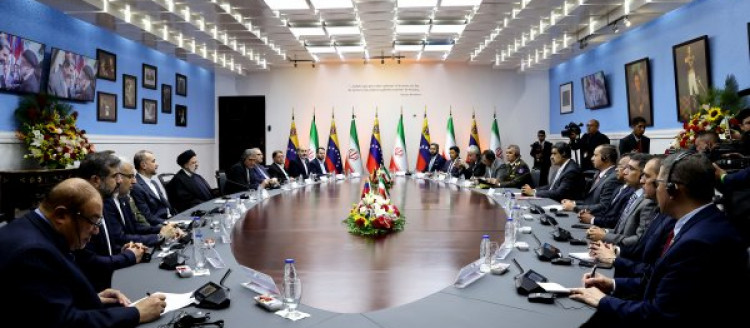 مادورو: برای دور جدیدی از تلاش‌ها در راستای گسترش روابط با ایران عزم جدی داریم