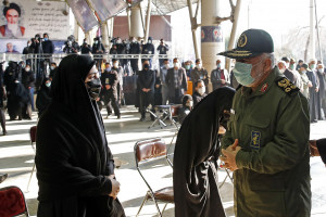 تمام کسانی که در ‌‌‌‌ترور شهید سلیمانی نقش داشتند در هیچ جای کره زمین امنیت نخواهند داشت