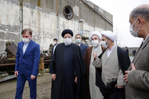دستور آیت الله رئیسی برای تحت تعقیب قرار گرفتن فردی که کارخانه صنایع پوشش ایران را تخریب کرد