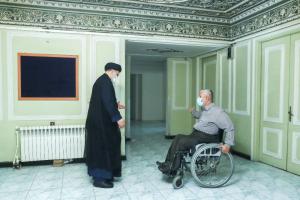 تصاویر حضور سرزده رئیس جمهور منتخب در آسایشگاه جانبازان امام خمینی(ره)