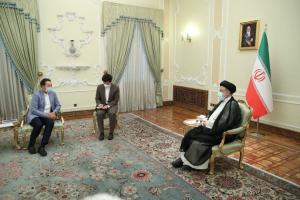 تصاویر دیدار مدیر اجرایی دبیرخانه سیکا با رئیس جمهور