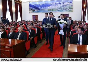 تصاویر اعطای مدرک دکترای افتخاری به رئیس جمهور و سخنرانی در دانشگاه ملی تاجیکستان