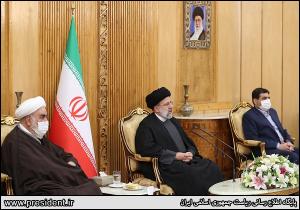 تصاویر عزیمت آیت الله رئیسی به ترکمنستان به منظور شرکت در اجلاس سران سازمان همکاری‌های اقتصادی (اکو)