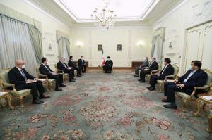 تصاویر دیدار معاون نخست وزیر و وزیر سرمایه گذاری و تجارت خارجی ازبکستان با رییس جمهور
