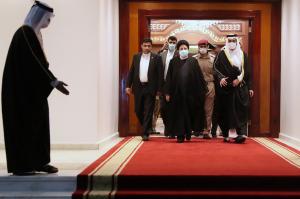 تصاویر بدرقه رئیس جمهور در فرودگاه دوحه قطر