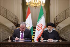 تصاویر نشست مطبوعاتی روسای جمهور ایران و تاجیکستان و امضاء ۱۷ سند همکاری بین دو کشور