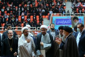تصاویر دیدار رئیس جمهور با اقشار مختلف مردم استان اصفهان
