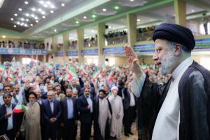 تصاویر سخنرانی در جمع اقشار مختلف مردم خمین