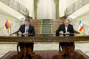 تصاویر نشست هیئت های عالیرتبه ایران و ارمنستان