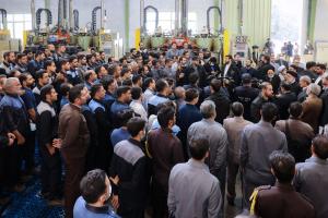 تصاویر بازدید از کارخانه کویر تایر بیرجند و حضور در جمع کارگران