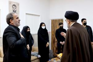 تصاویر دیدار با خانواده شهید مدافع امنیت امیر کمندی