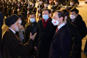 تصاویر بدرقه رئیس جمهور در پایان سفر رسمی به چین