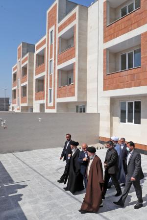 تصاویر افتتاح و آغاز ساخت ۶۹۲۱ واحد نهضت ملی مسکن در بوشهر