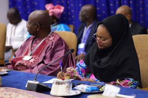 تصاویر نشست با شرکت کنندگان اجلاس بین المللی همکاری های علمی - اقتصادی ایران و کشورهای غرب آفریقا