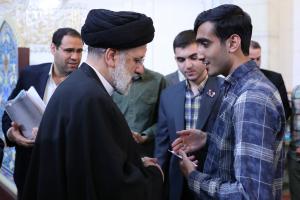 تصاویر نشست رمضانی با جمعی از نوجوانان