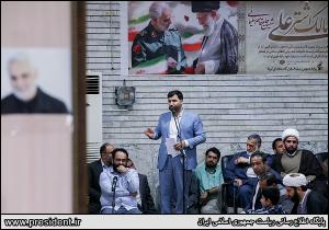 تصاویر دیدار با جمعی از فعالان فرهنگی و اجتماعی خوزستان