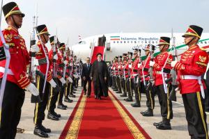 تصاویر ورود رئیس جمهور به جاکارتا