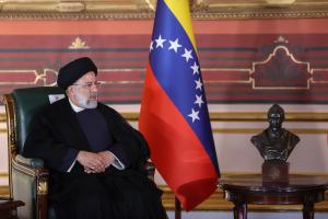 تصاویر حضور در پارلمان و دیدار با رئیس مجلس ونزوئلا