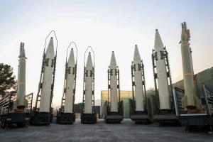 تصاویر رونمایی از پهپاد «مهاجر 10» و الحاق انبوه موشک های راهبردی به نیروهای مسلح
