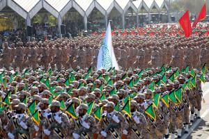 تصاویر مراسم رژه نیروهای مسلح به مناسبت هفته دفاع مقدس