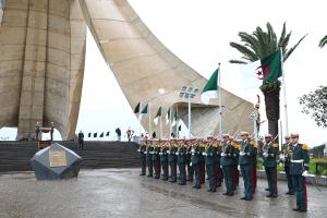 ادای احترام به شهدای انقلاب الجزایر