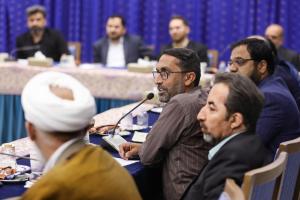 نشست رمضانی با فعالان عرصه تولید و اقتصاد مردمی